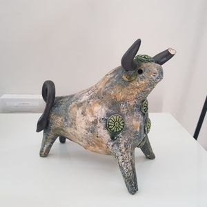 Traditional Bull Sculpture from Peru